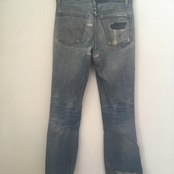 Vintage Distressed Levi's Flare Jeans - Picture 2 of 7